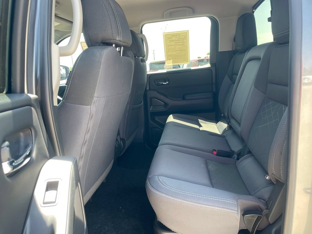 Certified 2025 Nissan Frontier SV w/ SV Convenience Package AWD/4WD image 24