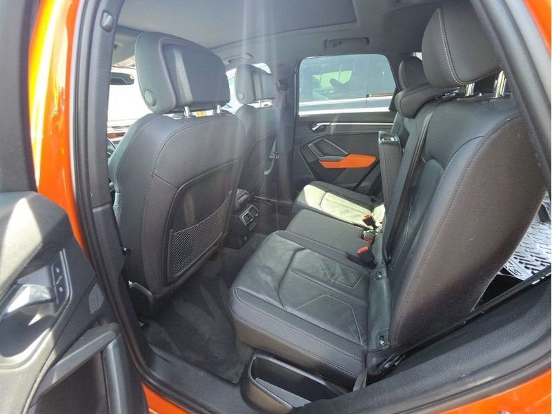 Used 2019 Audi Q3 2.0T Prestige w/ Prestige Package AWD/4WD image 12
