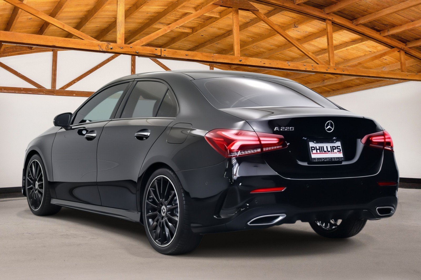 Used 2021 Mercedes-Benz A 220 w/ AMG Line image 3