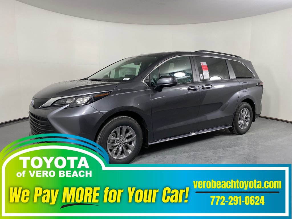 New 2025 Toyota Sienna XLE