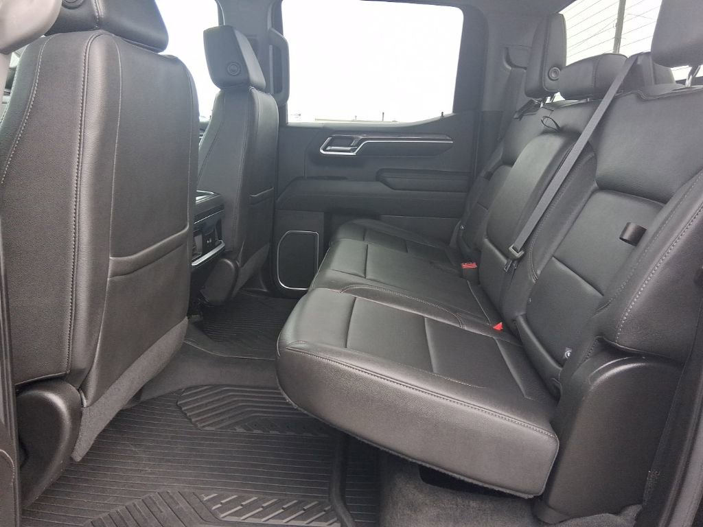 Used 2022 Chevrolet Silverado 1500 LTZ image 17