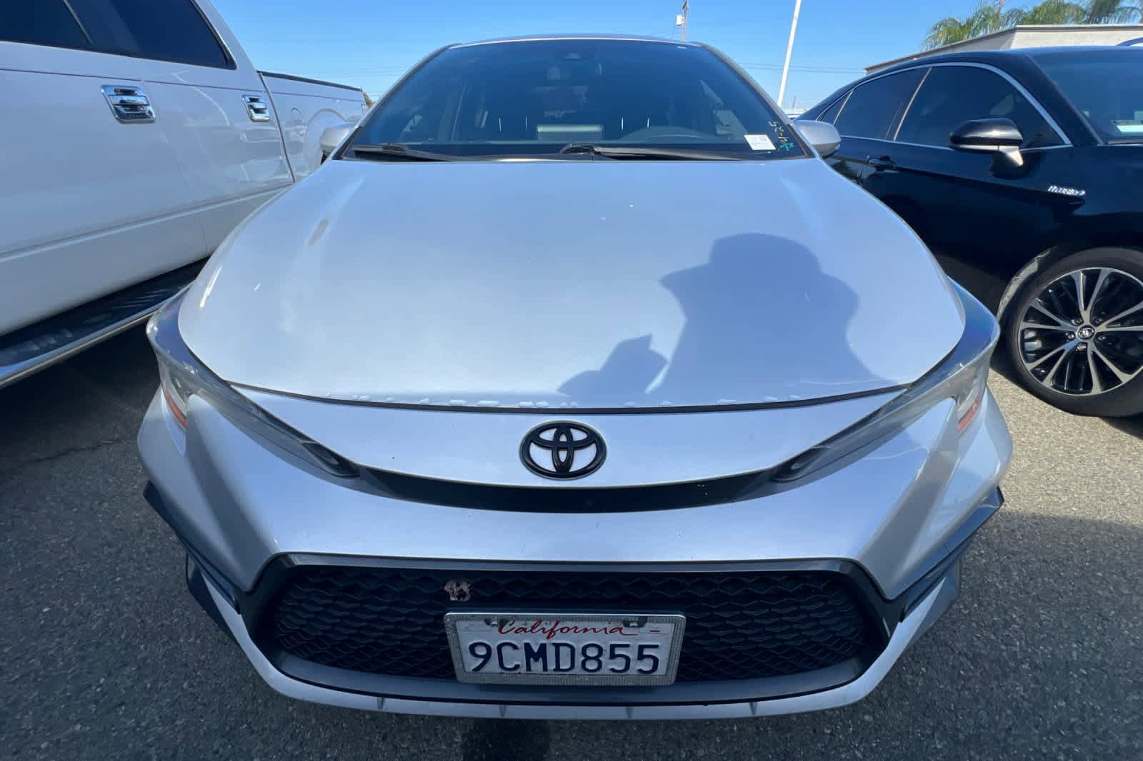 Used 2022 Toyota Corolla SE w/ SE Premium Package FWD video 2