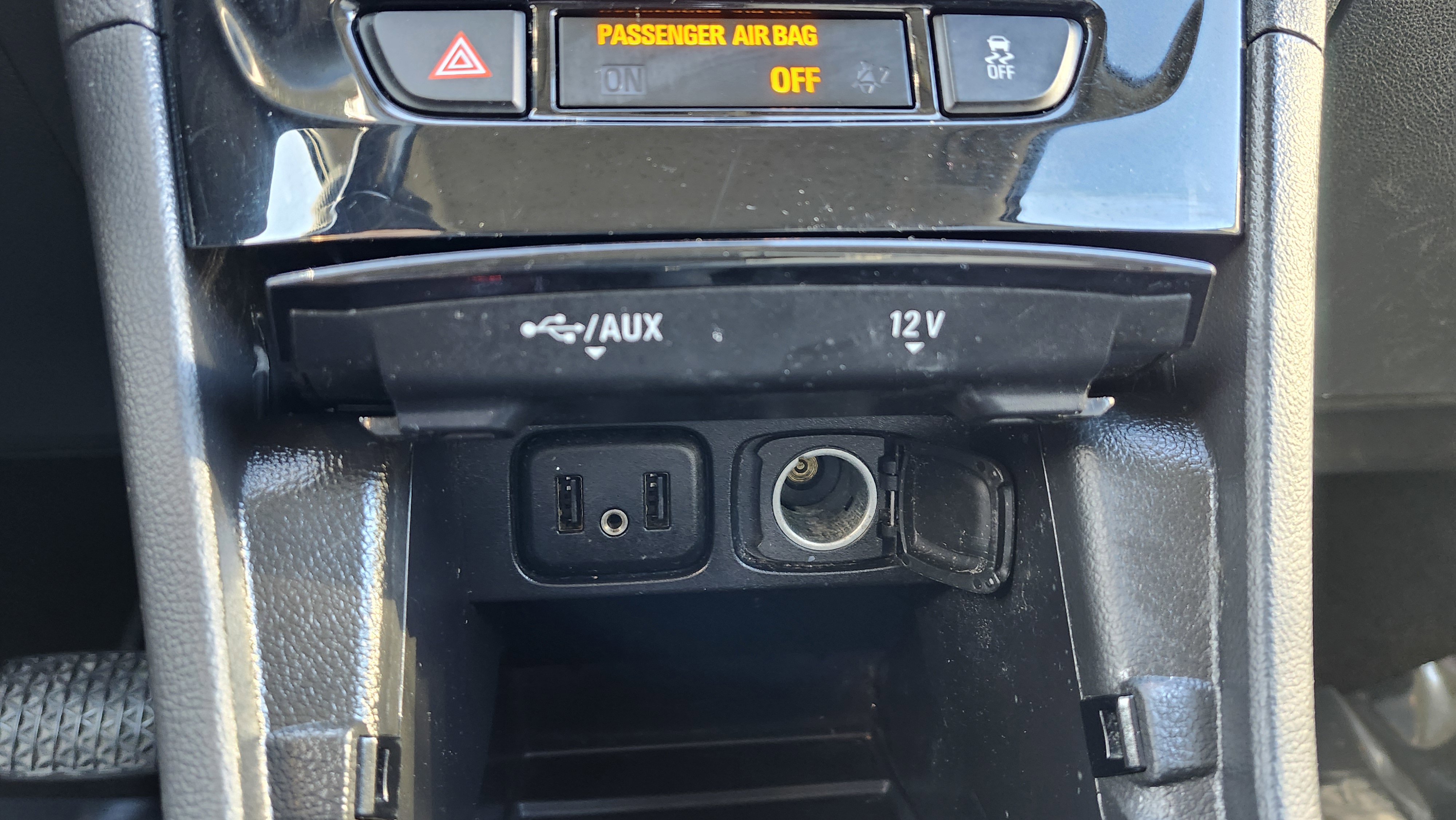 Used 2019 Buick Encore Preferred image 8