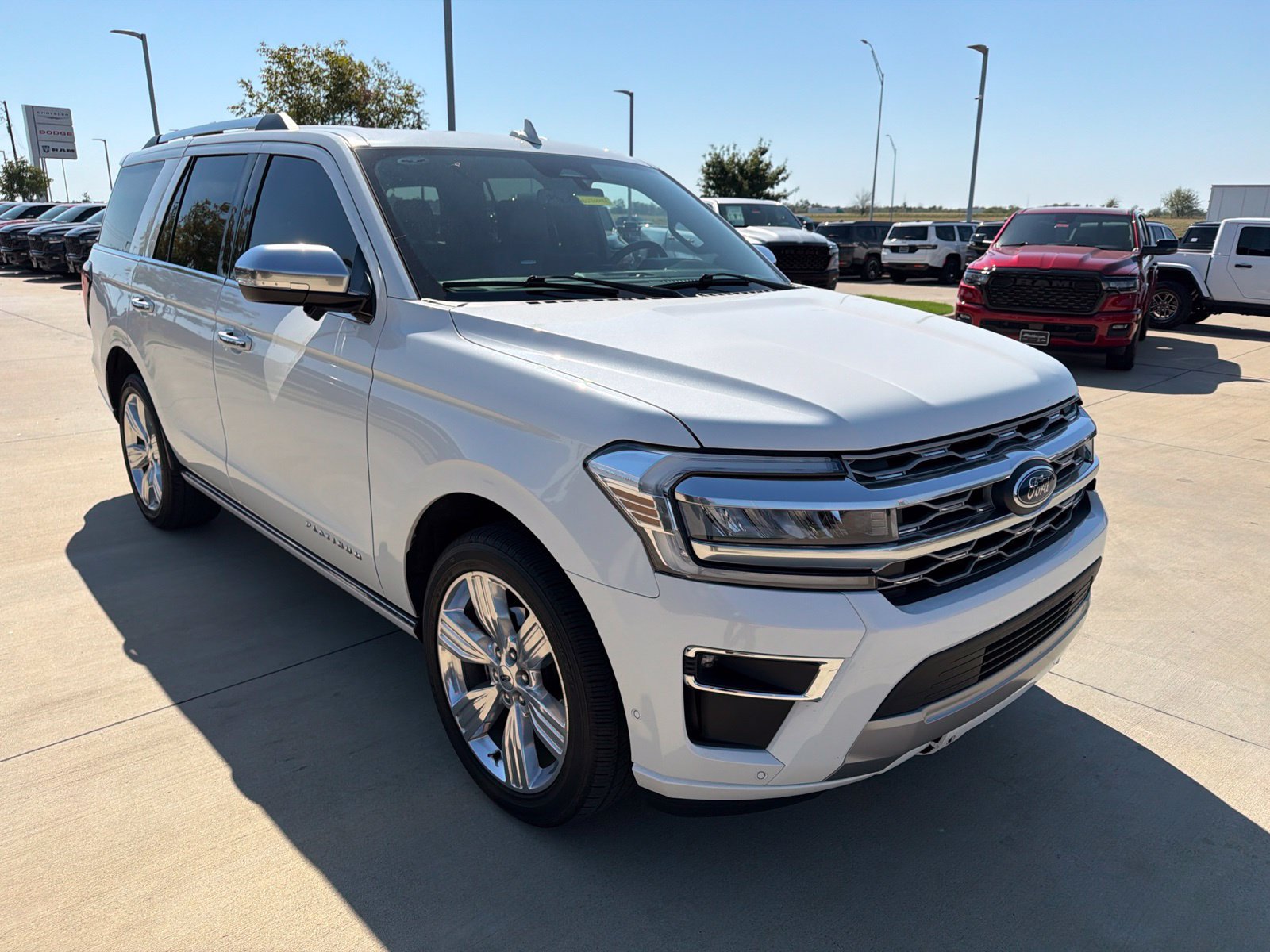 Used 2024 Ford Expedition Platinum RWD image 7