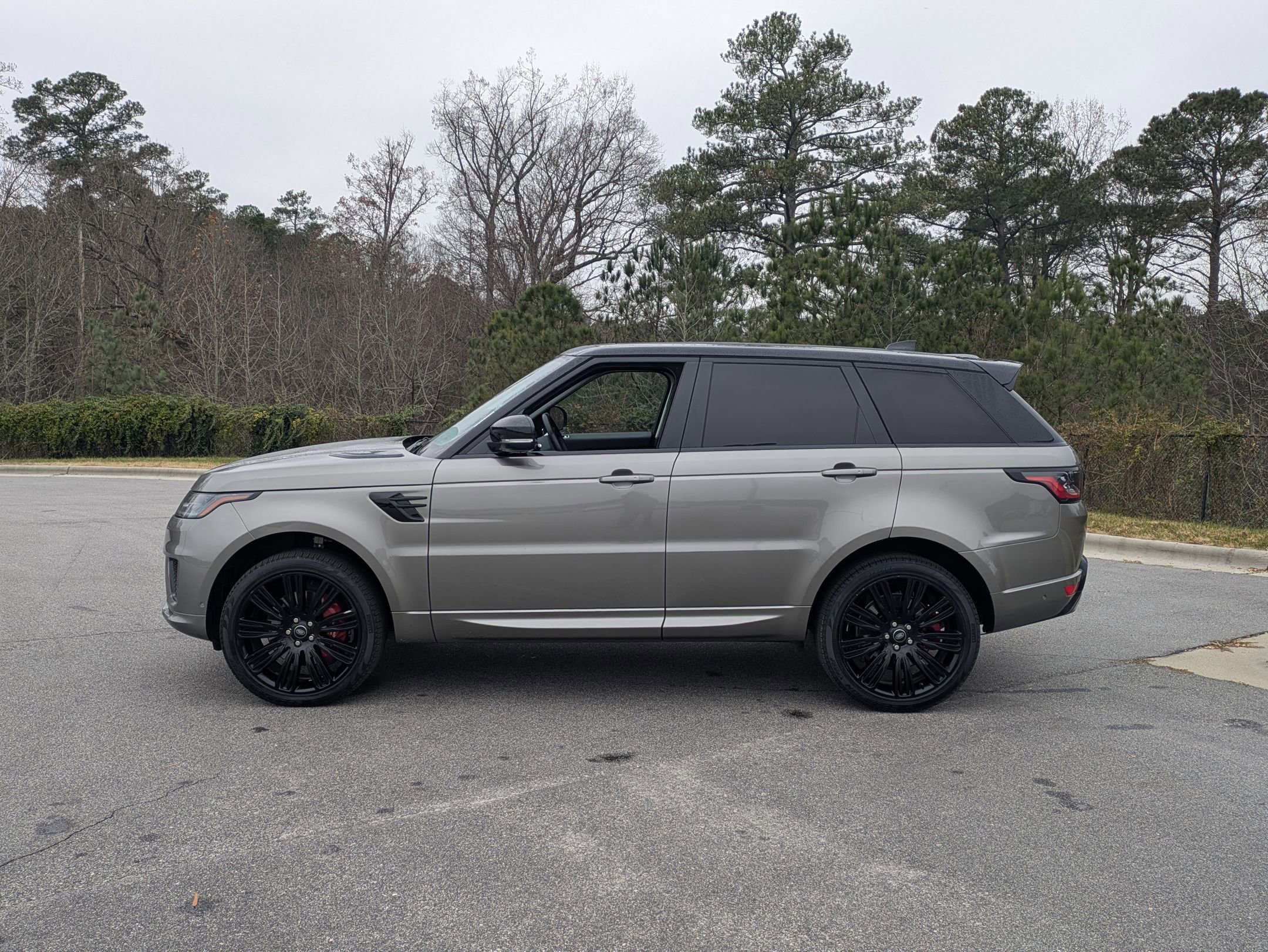 Certified 2022 Land Rover Range Rover Sport HSE Dynamic image 8