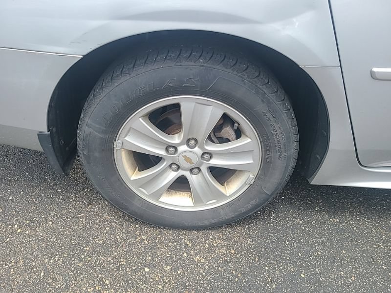 Used 2012 Chevrolet Impala LS FWD image 8