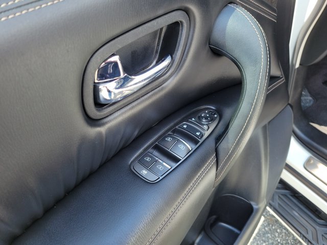 Used 2021 Nissan Armada Platinum w/ Captain's Chairs Package RWD image 18