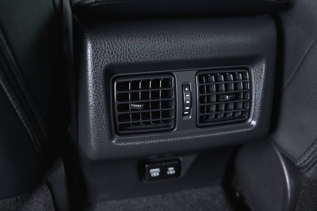 Certified 2025 Toyota Camry XSE AWD/4WD image 29