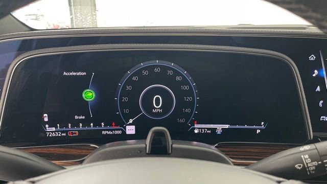 Used 2022 Cadillac Escalade ESV Premium Luxury image 37
