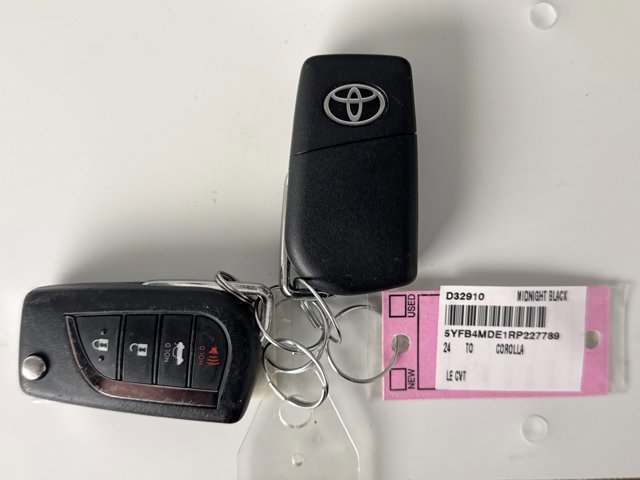 Used 2024 Toyota Corolla LE FWD image 10