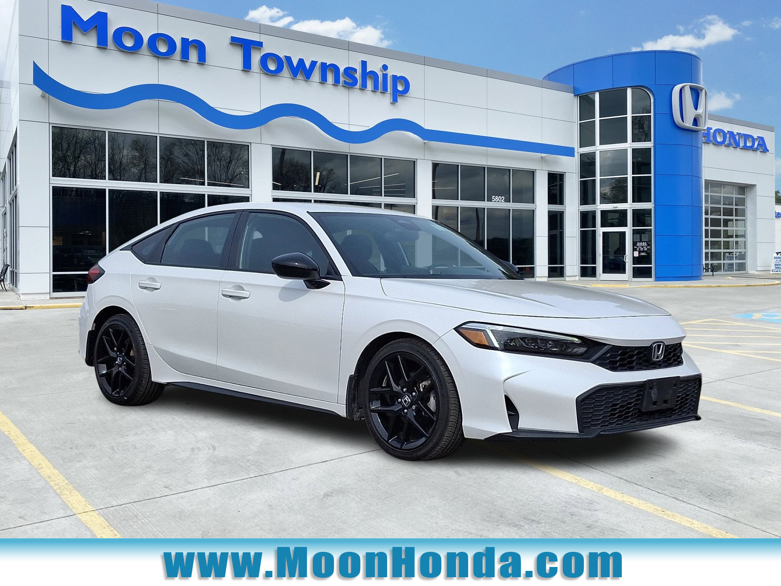 Used 2025 Honda Civic Sport image 1