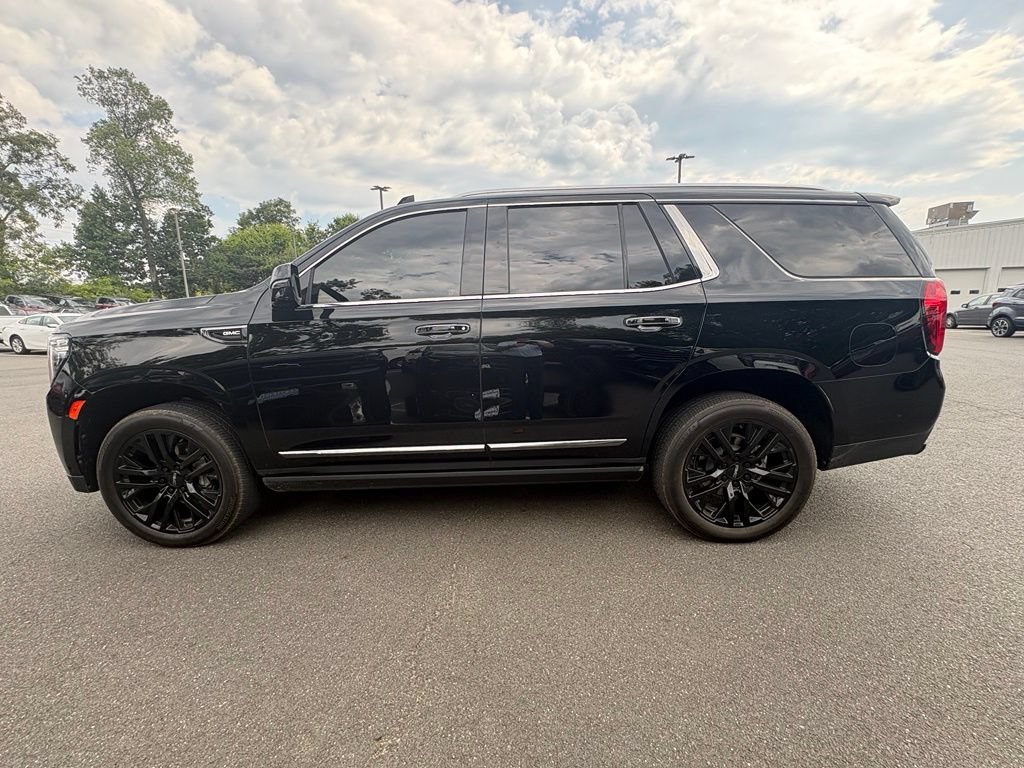 Used 2024 GMC Yukon Denali Ultimate AWD/4WD image 6