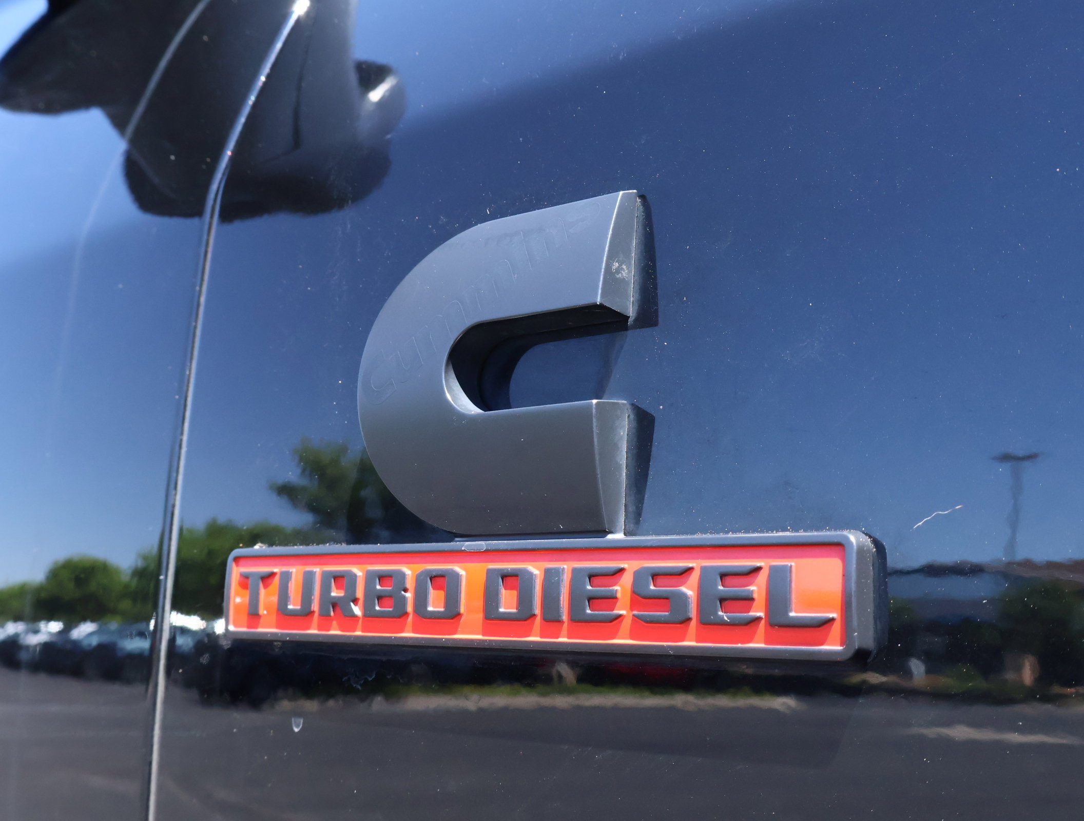 Used 2020 RAM 2500 Laramie w/ Night Edition AWD/4WD image 5