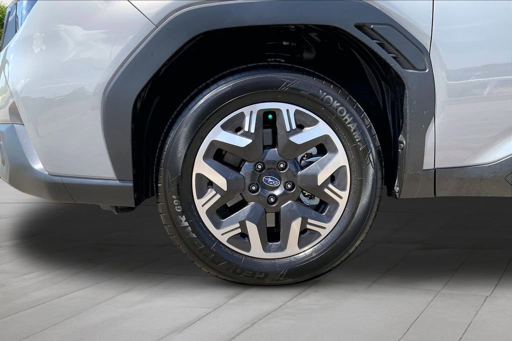 Certified 2026 Subaru Forester Premium image 32