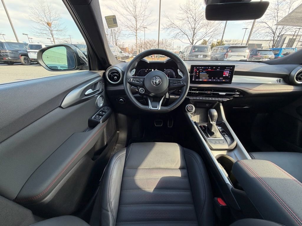 Used 2025 Alfa Romeo Tonale Tributo Italiano image 18