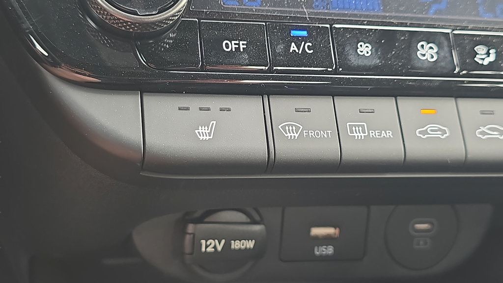 New 2026 Hyundai Elantra SEL Sport Premium FWD image 29
