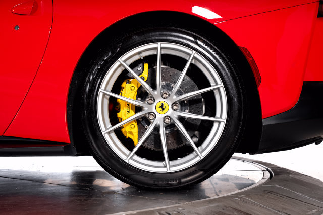Certified 2019 Ferrari 812 Superfast RWD image 19
