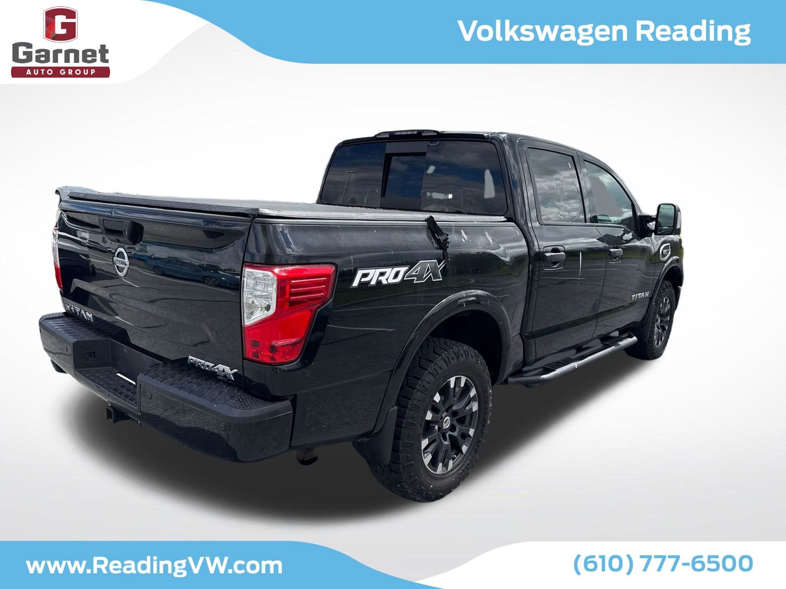 Used 2017 Nissan Titan PRO-4X w/ Pro-4x Convenience Package AWD/4WD image 5