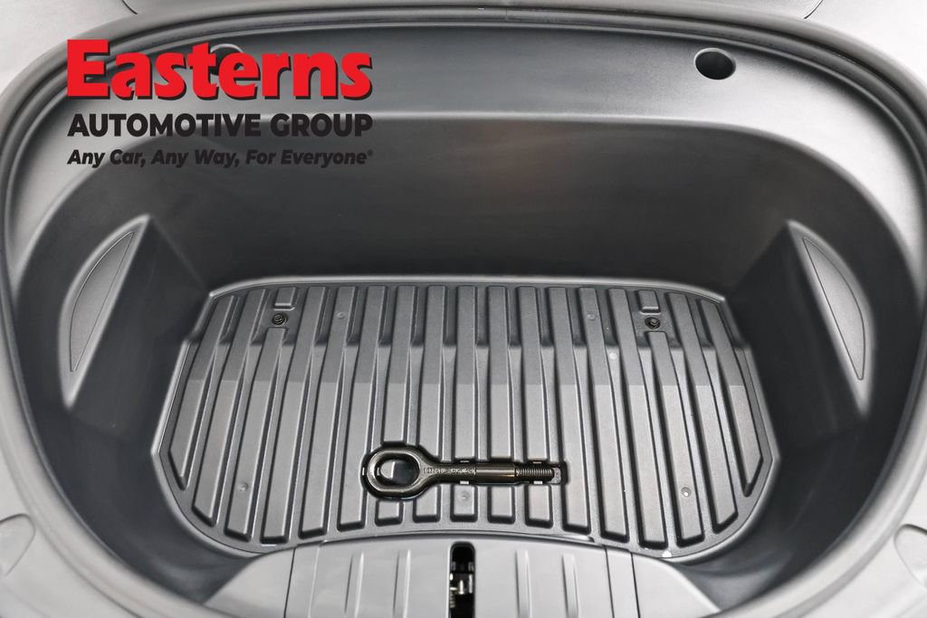 Used 2023 Tesla Model 3 Standard Range RWD image 7