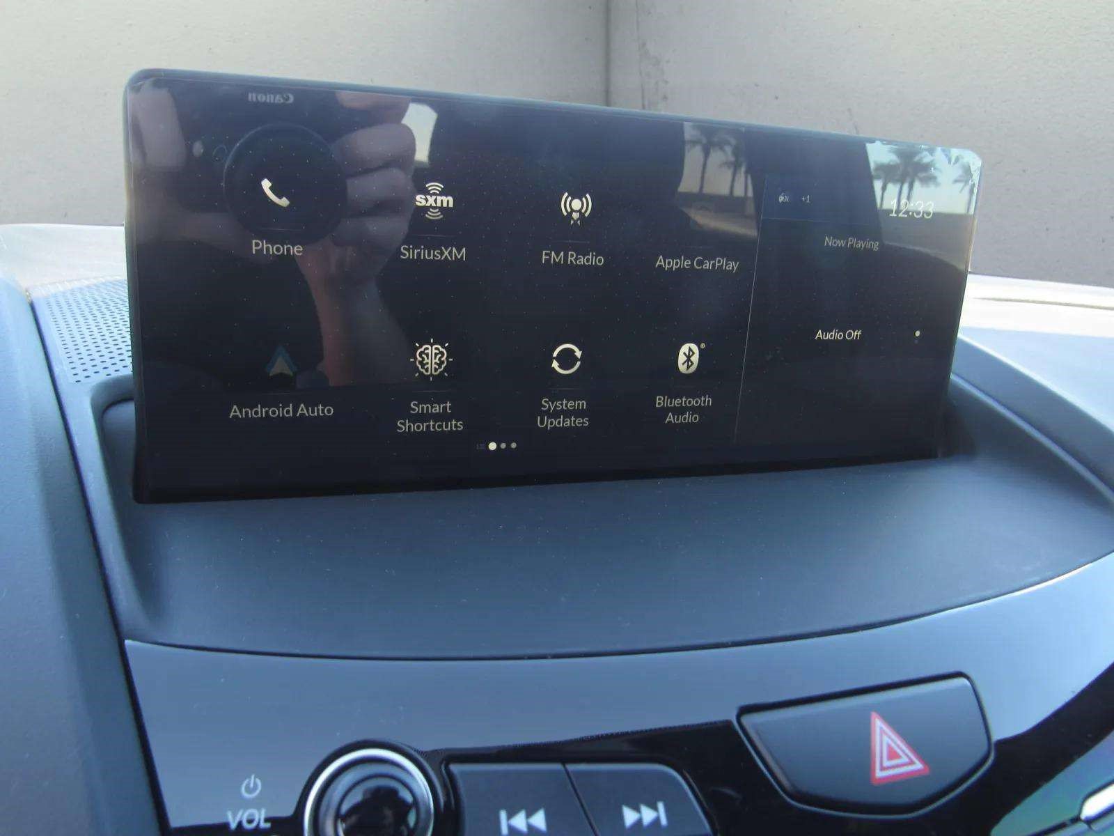 Used 2025 Acura RDX SH-AWD image 21