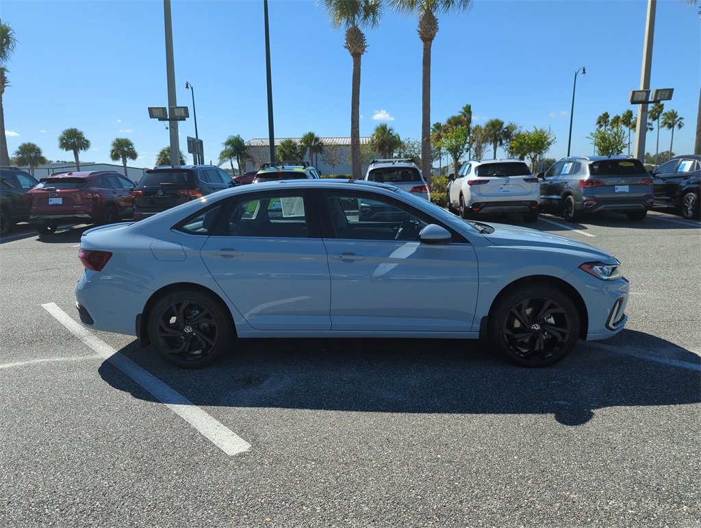 New 2026 Volkswagen Jetta SE image 3