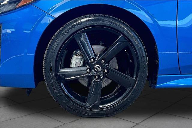 Certified 2024 Nissan Sentra SR w/ SR Premium Package FWD image 11