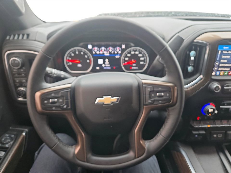 Used 2021 Chevrolet Silverado 1500 High Country w/ Z71 Off-Road Package image 14