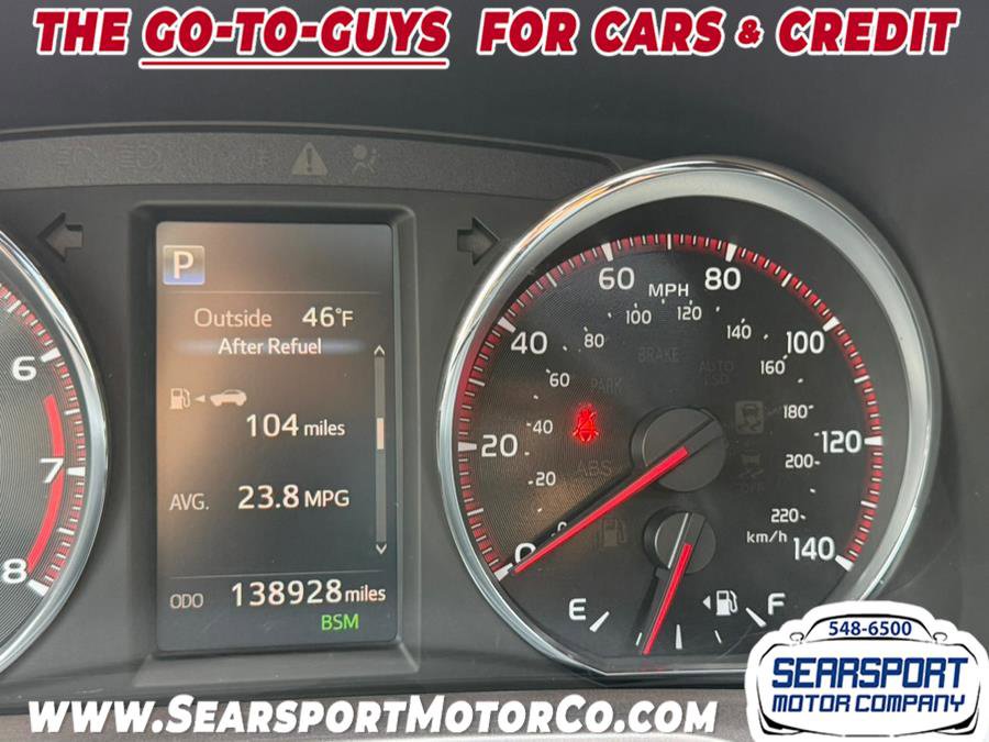 Used 2016 Toyota RAV4 SE image 11