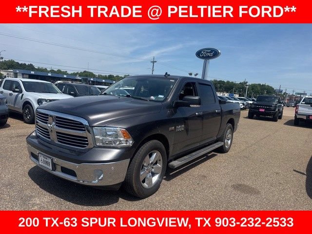 Used 2016 RAM 1500 Lone Star RWD image 3