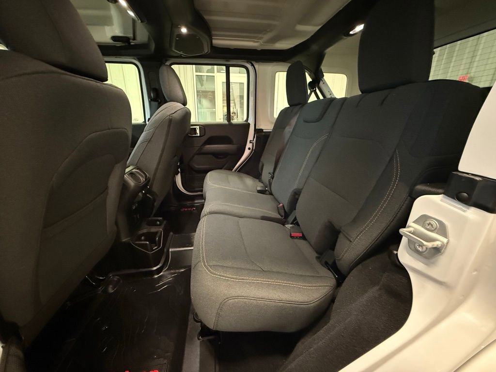 Used 2024 Jeep Wrangler Sahara w/ Dual Top Group image 20