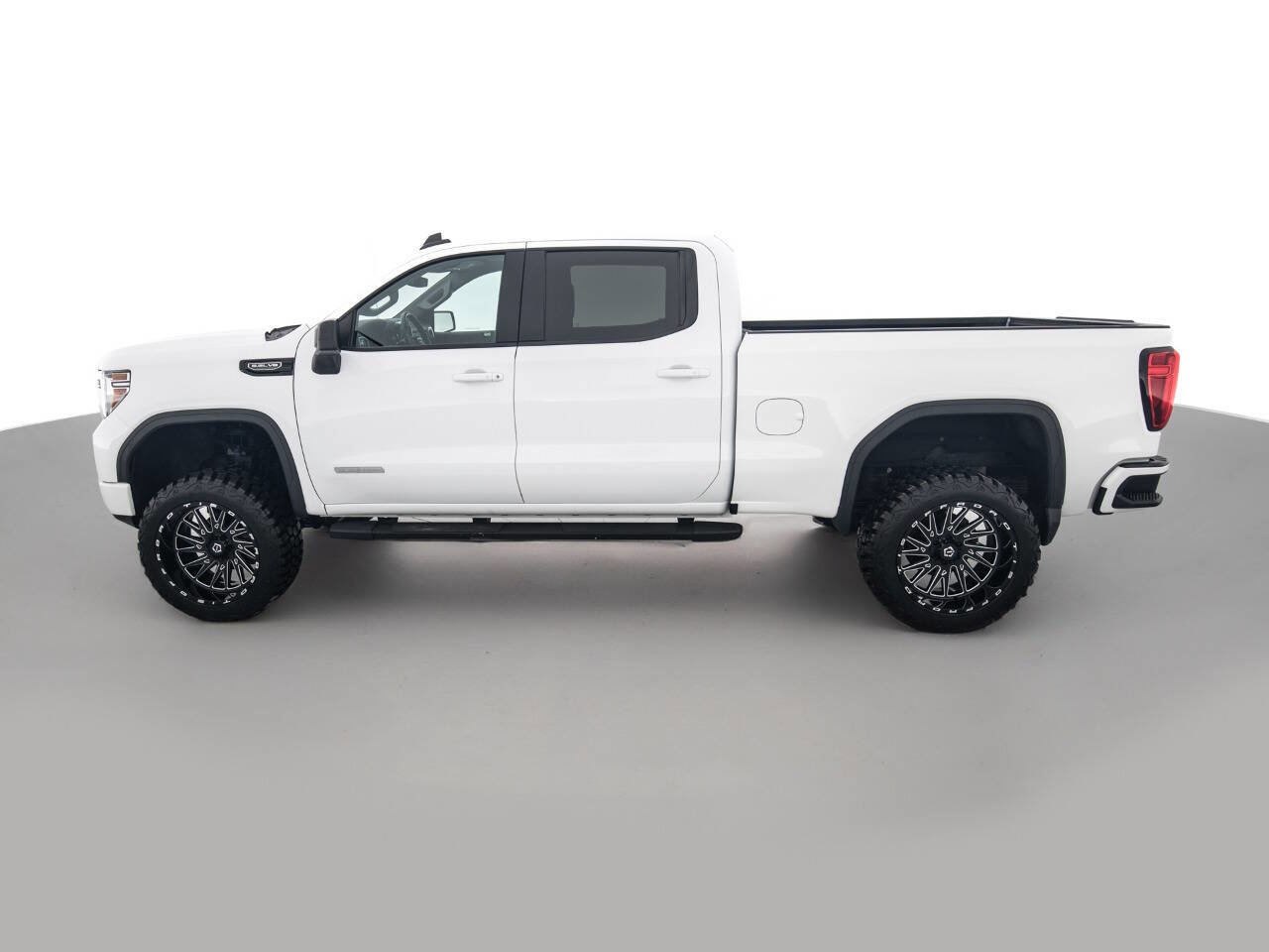 Used 2020 GMC Sierra 1500 Elevation image 8
