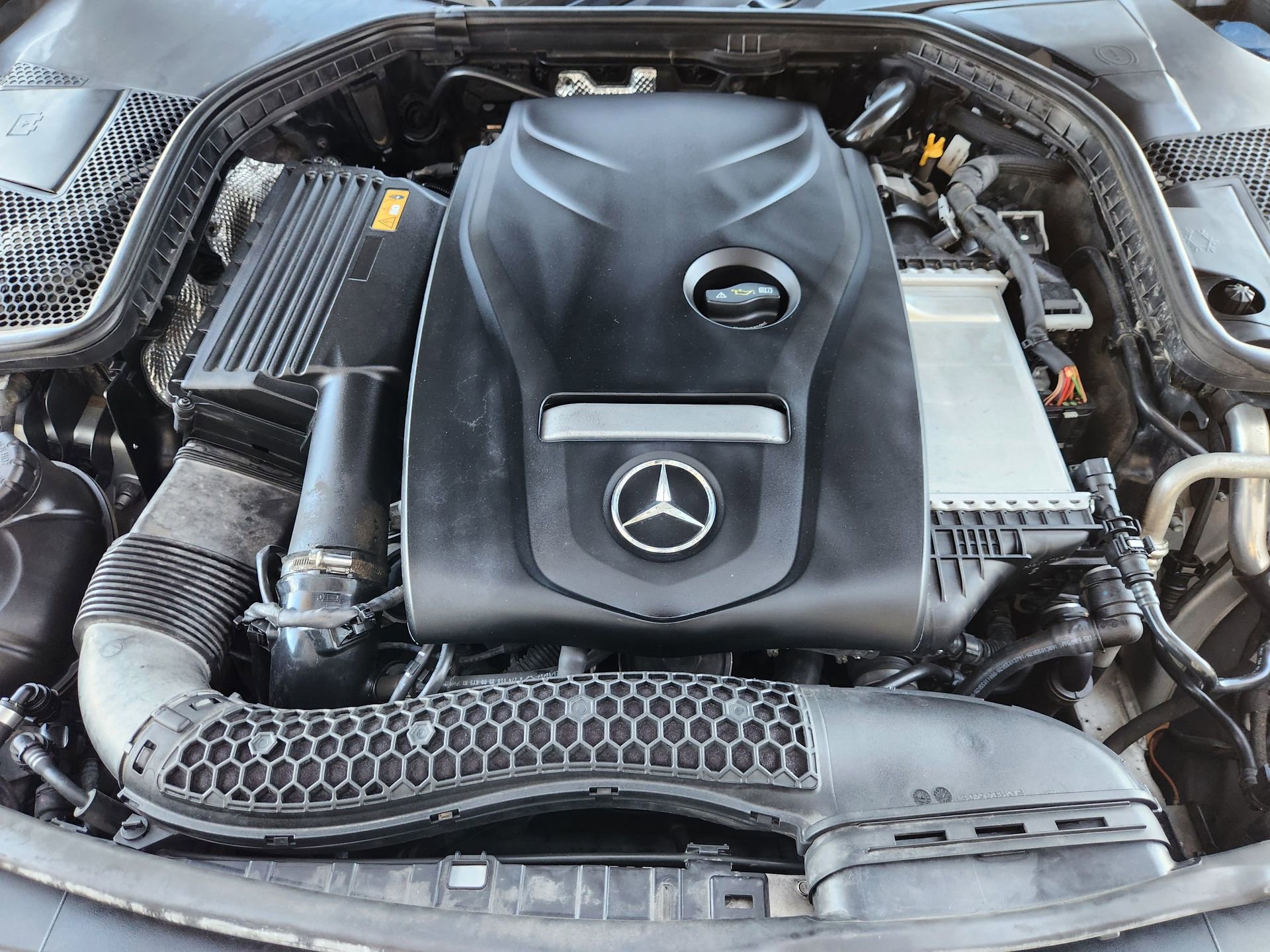 Used 2017 Mercedes-Benz C 300 Sedan image 30