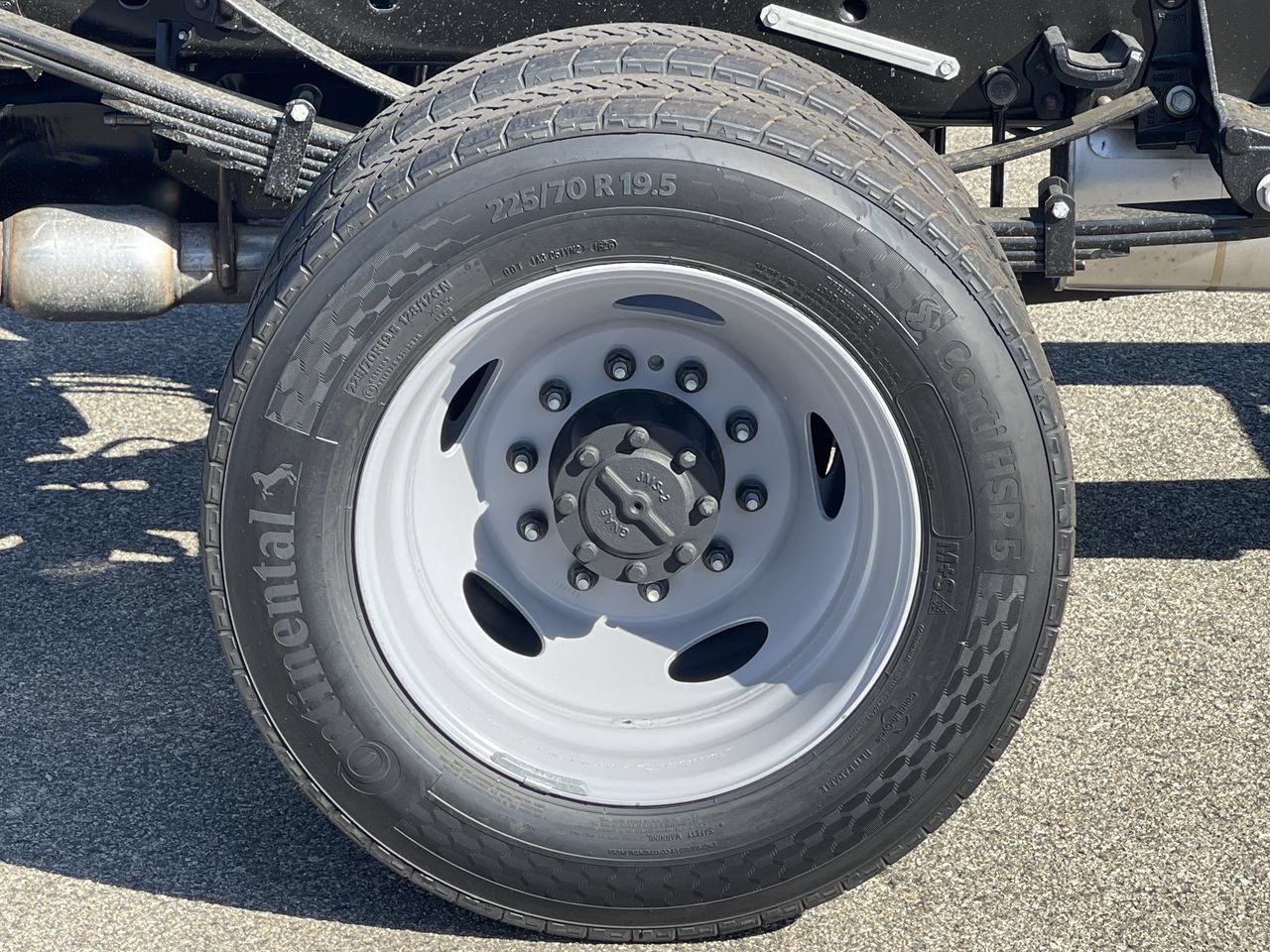 New 2026 Ford F550 2WD Regular Cab Super Duty image 11
