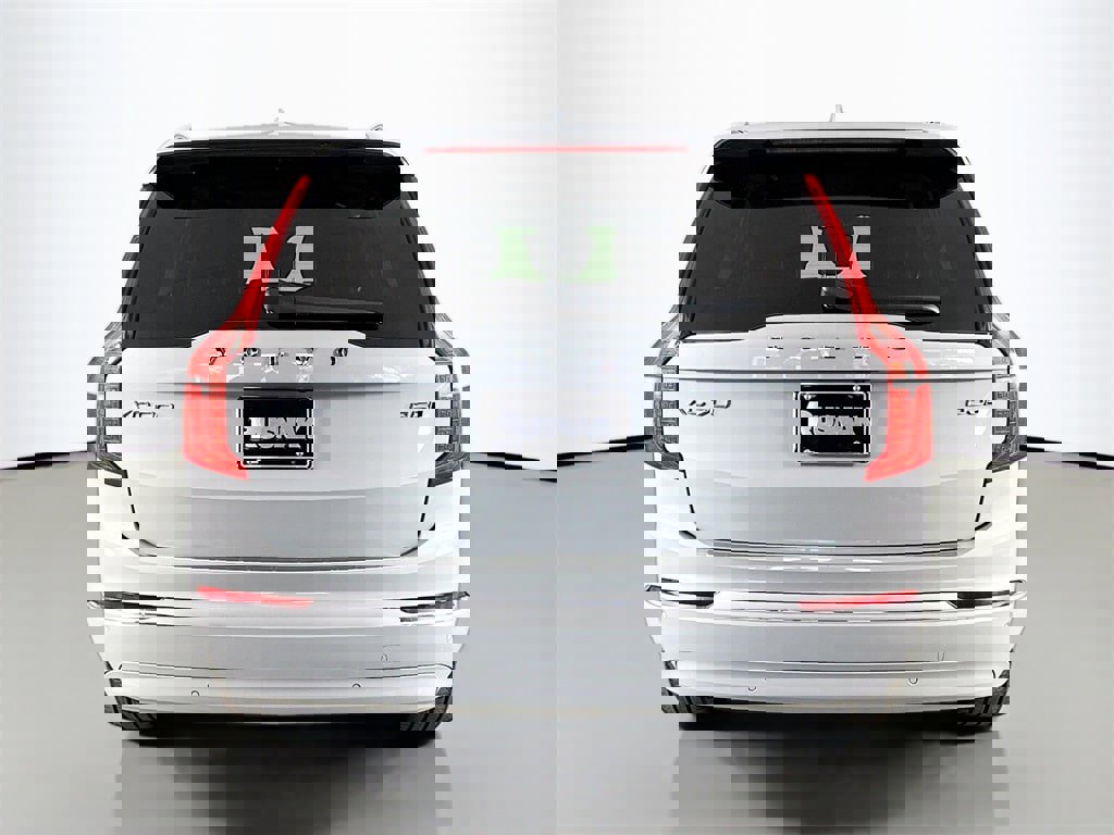 Certified 2024 Volvo XC90 B5 Core w/ Protection Package Premier image 6