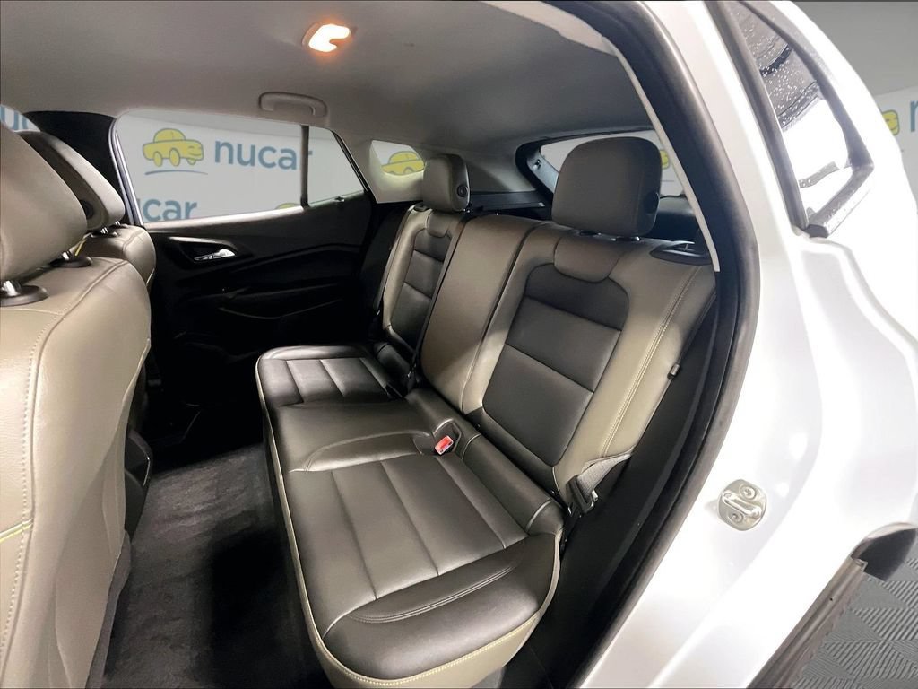 Used 2024 Chevrolet Trax ACTIV w/ Driver Confidence Package FWD image 15