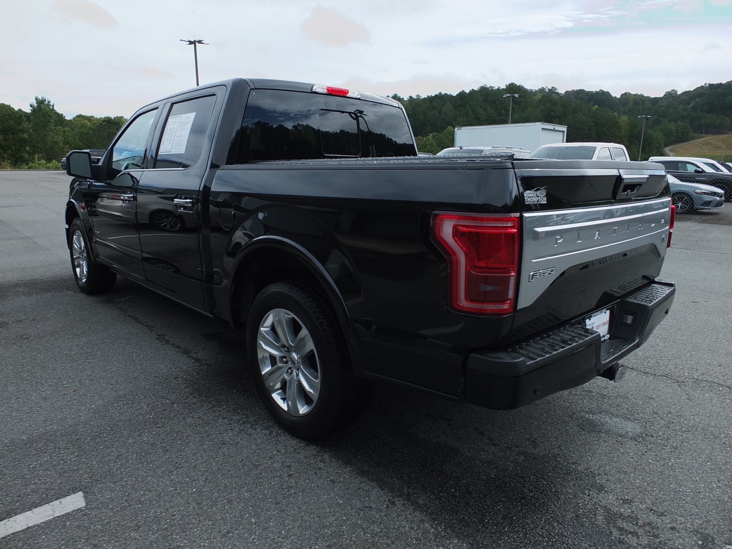 Used 2016 Ford F150 Platinum w/ Equipment Group 701A Luxury RWD image 5