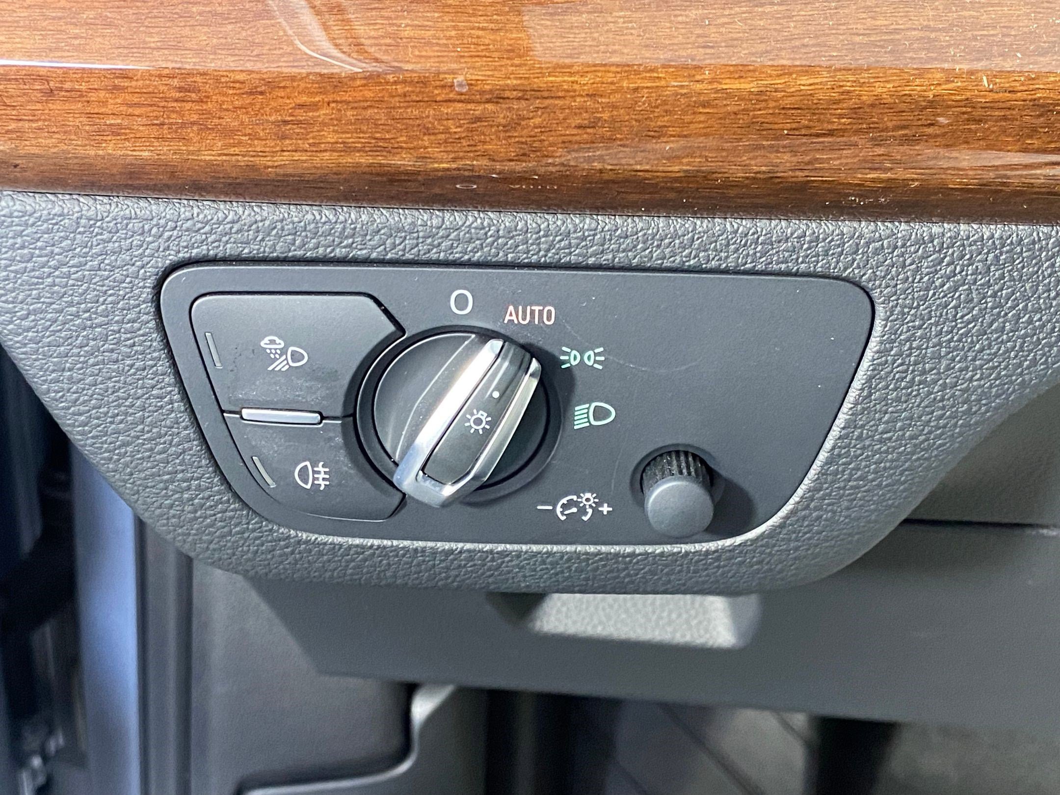 Used 2023 Audi Q5 2.0T Premium Plus w/ Premium Plus Package image 16