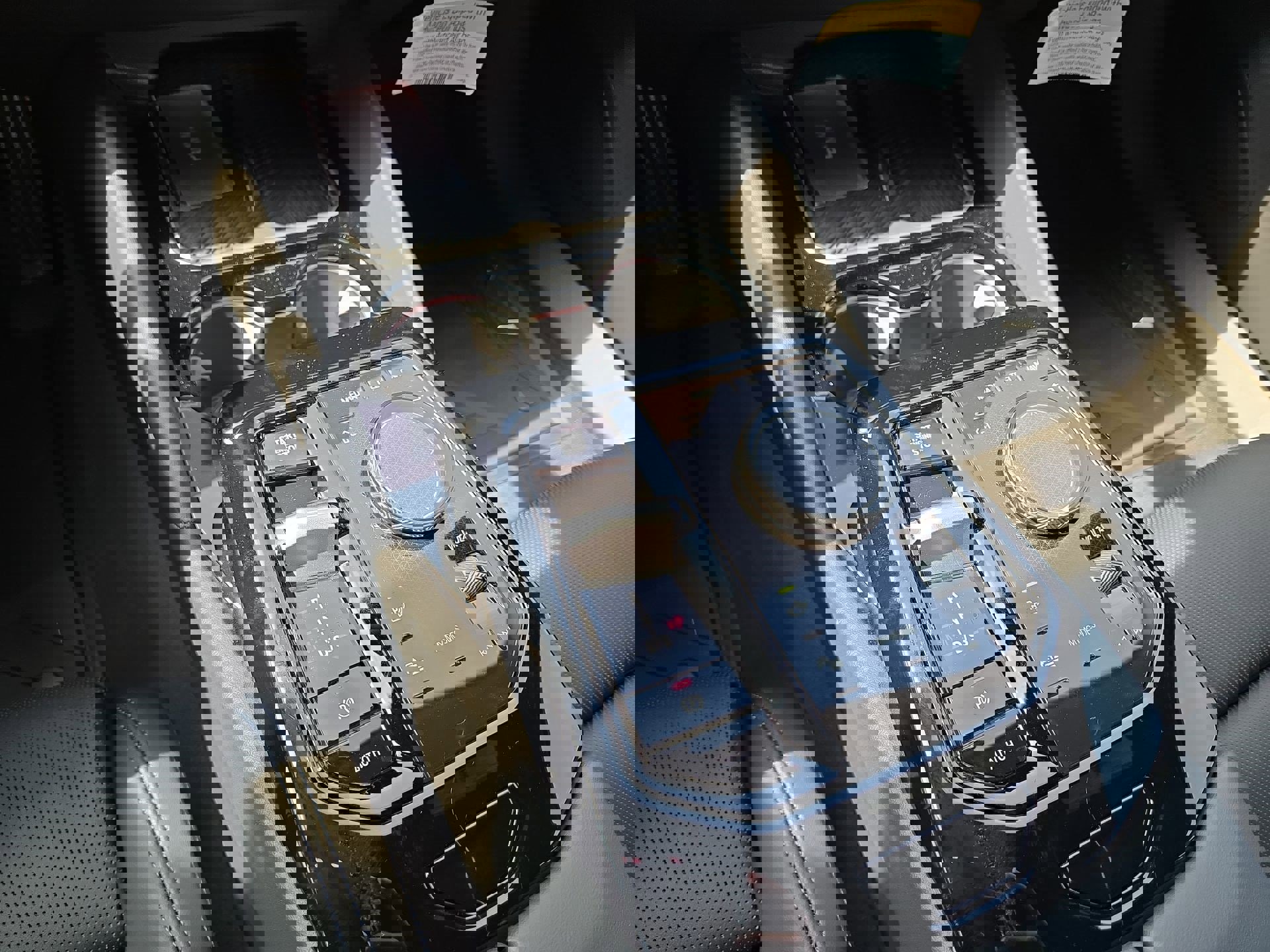 Used 2026 BMW 550e xDrive image 22