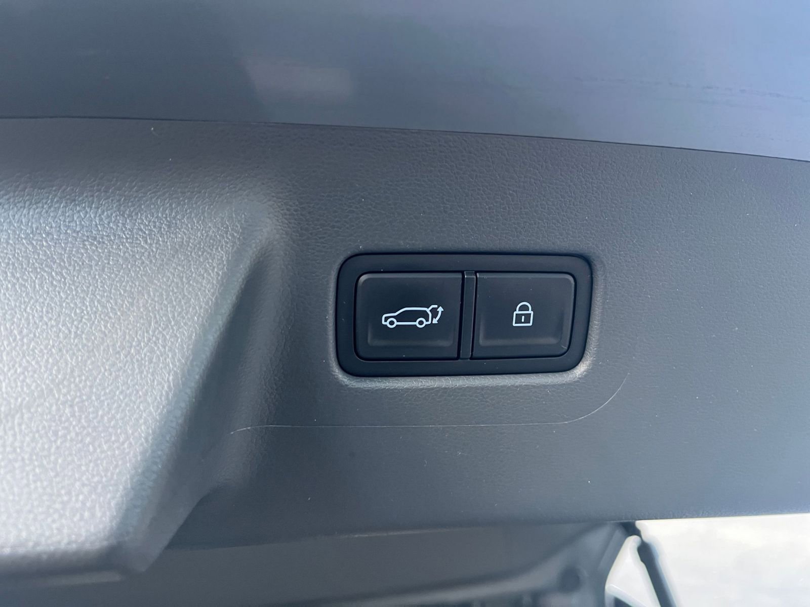 Used 2025 Hyundai Santa Fe SEL image 23