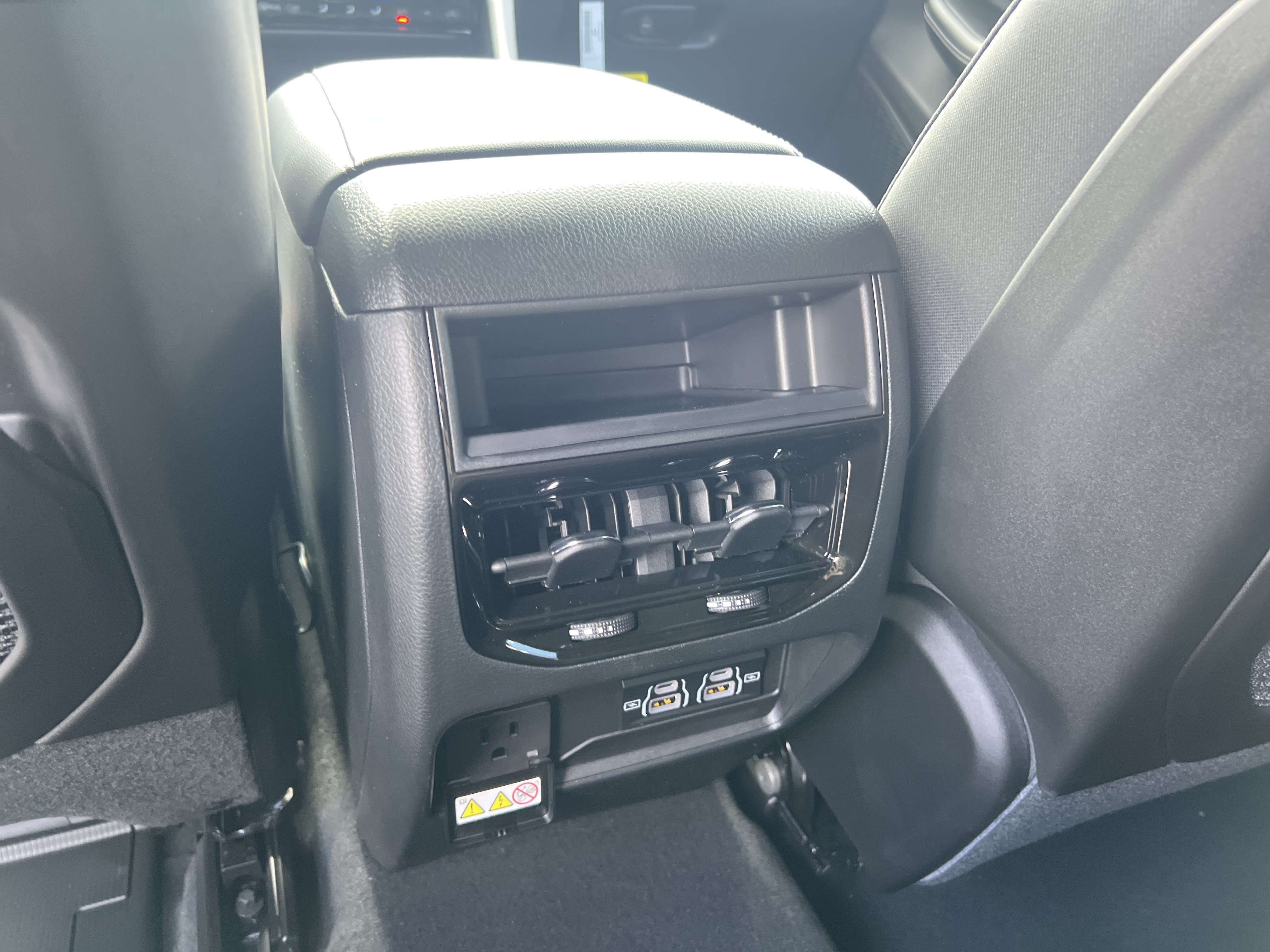 New 2026 Jeep Grand Cherokee Laredo X RWD image 21
