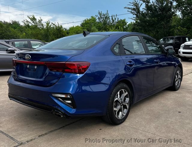 Used 2020 Kia Forte LXS FWD image 8