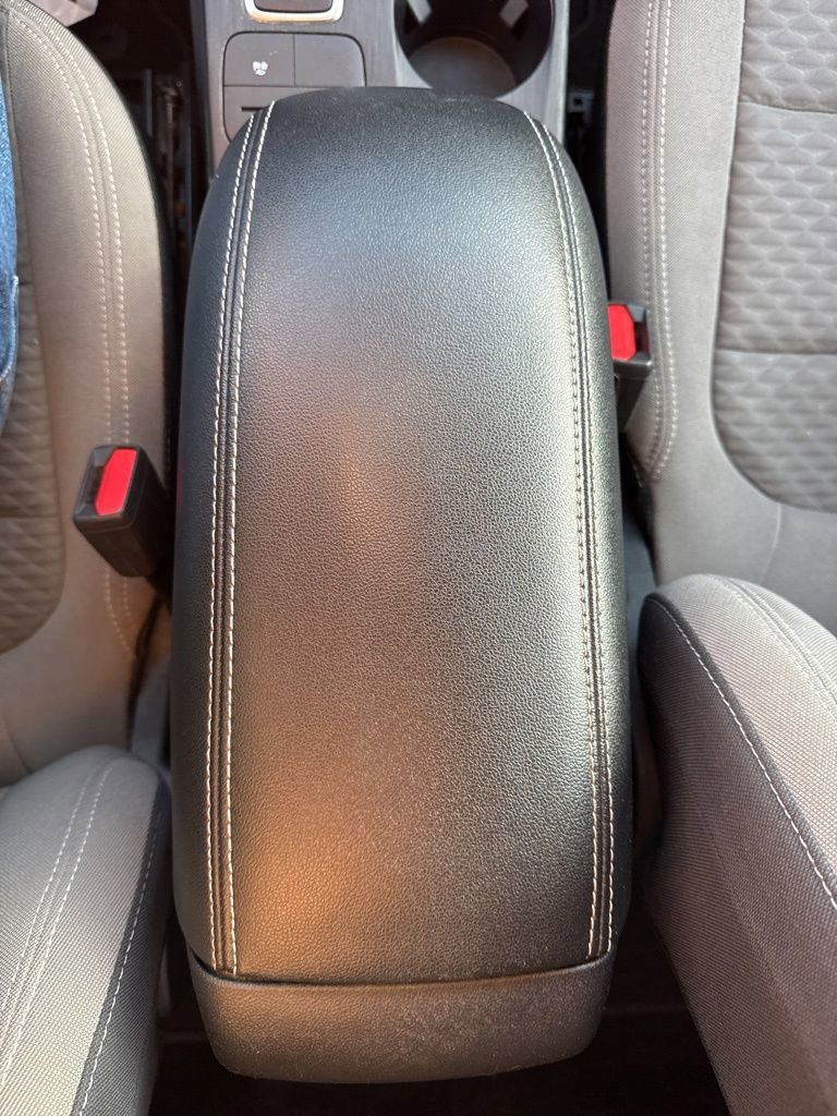 Used 2022 Ford Escape SE image 30