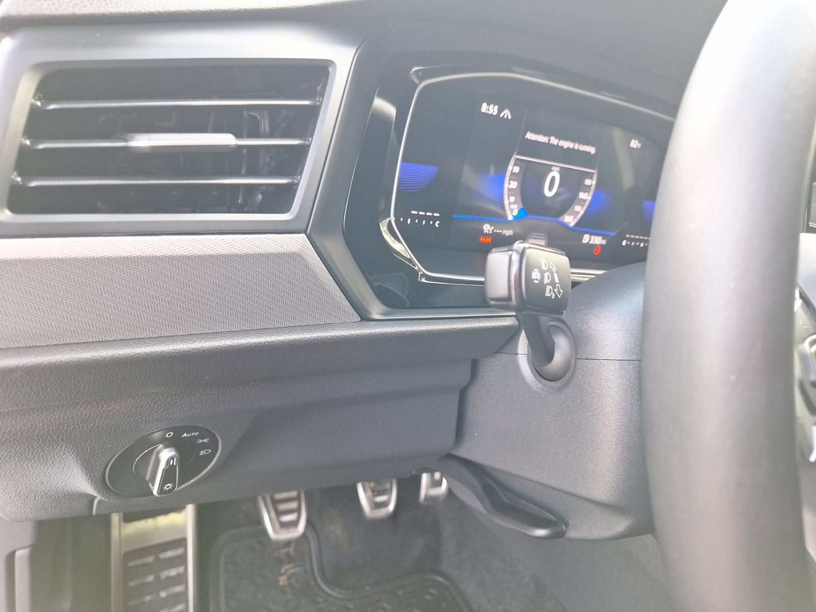 Used 2024 Volkswagen Jetta Sport FWD image 17