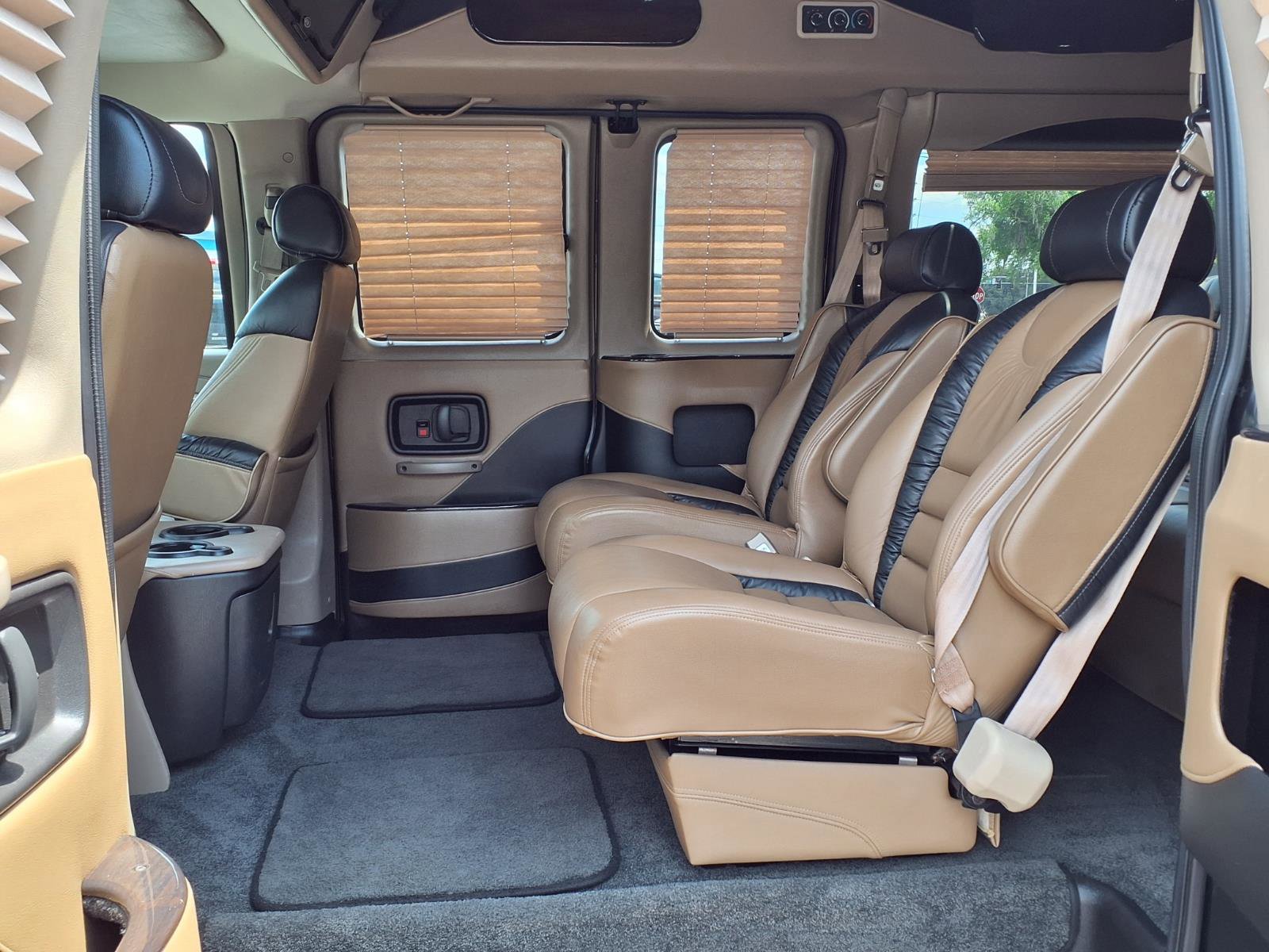 Used 2014 GMC Savana 1500 AWD image 15