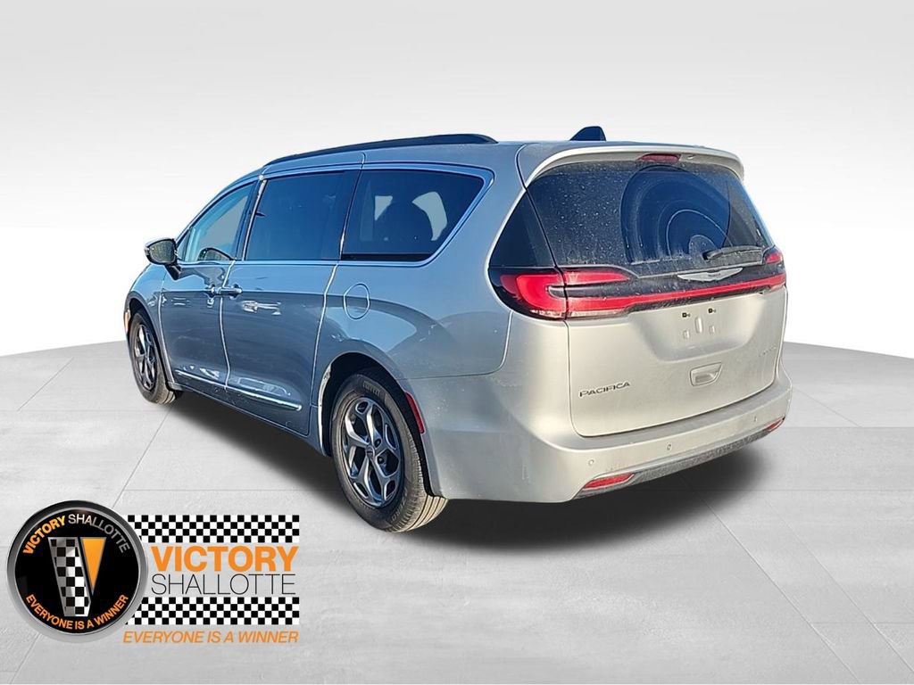 Certified 2023 Chrysler Pacifica Limited image 18