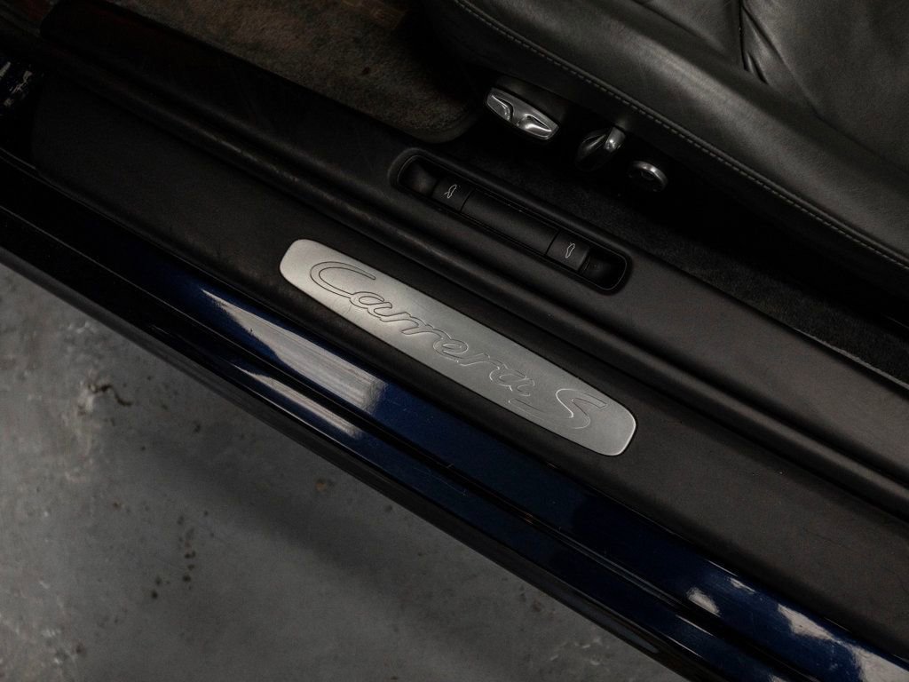 Used 2006 Porsche 911 Carrera S image 32