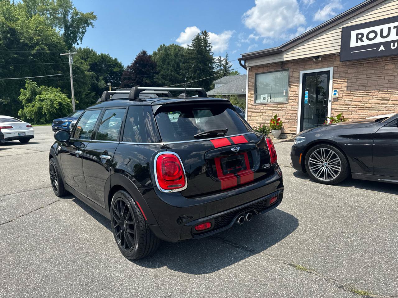 Used 2018 MINI Cooper S FWD image 12