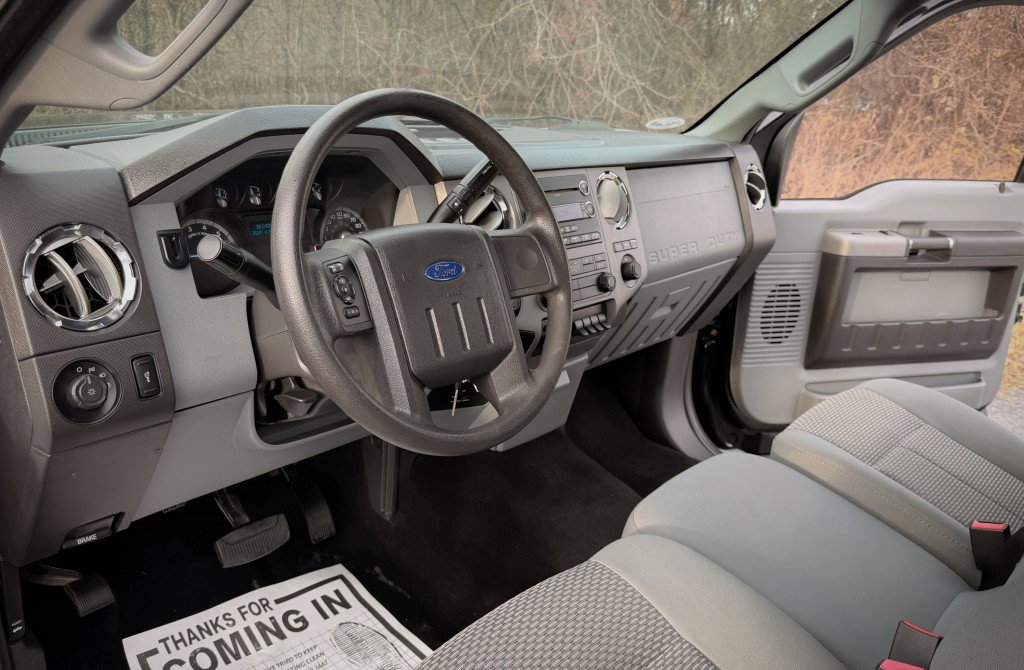 Used 2011 Ford F250 XLT w/ XLT Interior Pkg image 12