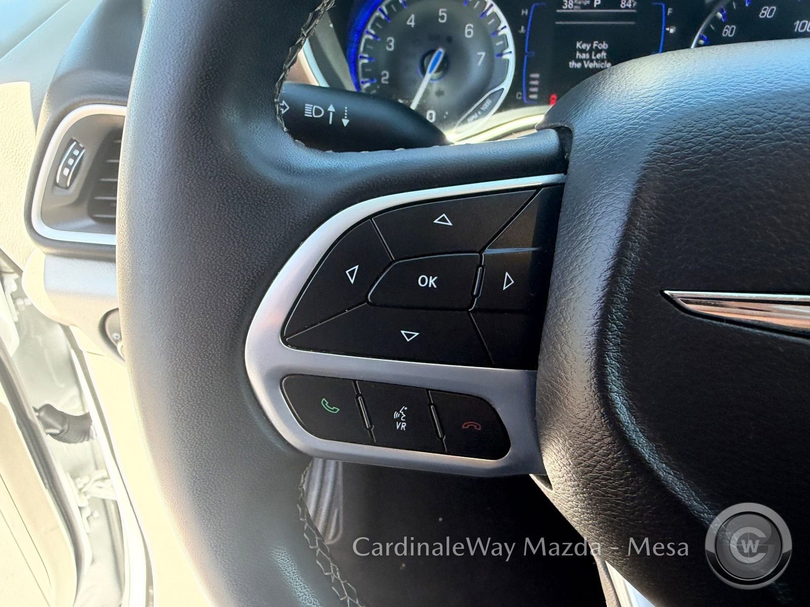 Used 2022 Chrysler Voyager LX image 21
