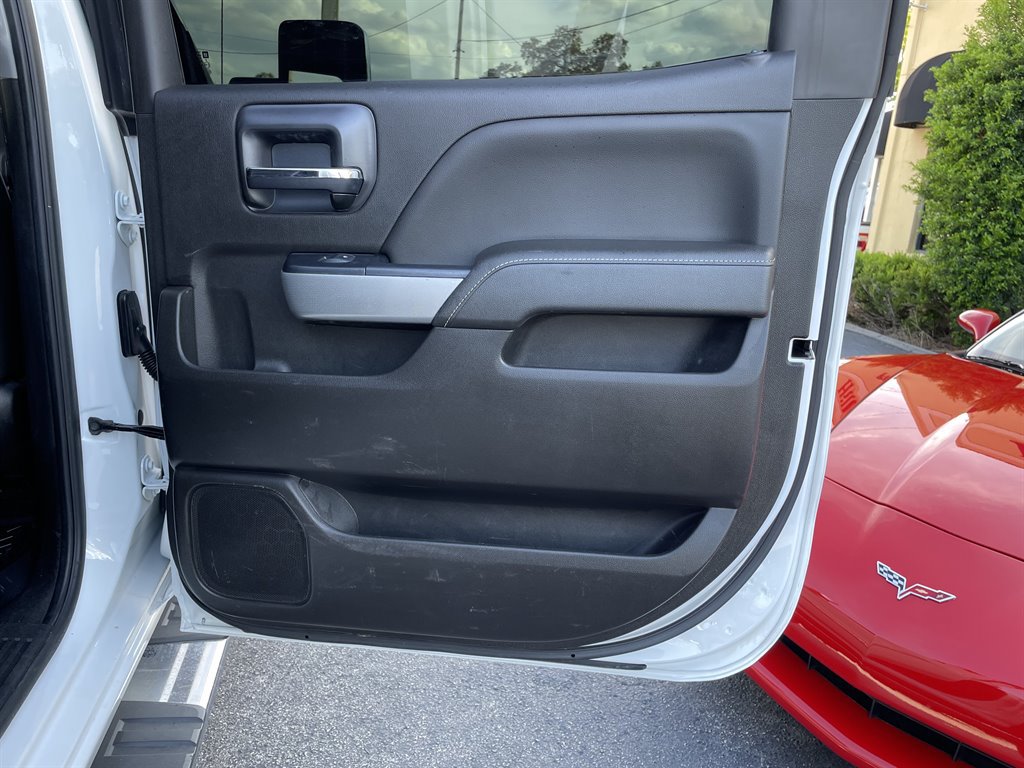 Used 2018 Chevrolet Silverado 3500 LTZ w/ Duramax Plus Package AWD/4WD image 43